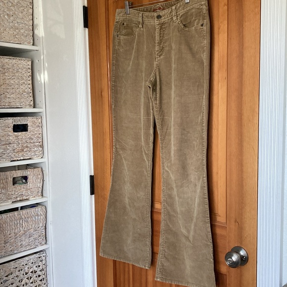 Eddie Bauer corduroy jeans size 10 - Picture 2 of 5
